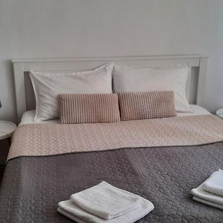 Lyra Apartment Sfantu Gheorghe  Luaran gambar